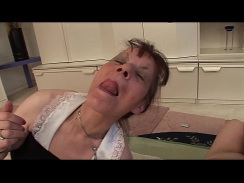 ❤️ Tvær ömmur og einn afi eiga þríeyki ☑ Heimabakað klám á is.hotpornphotos.ru ️❤